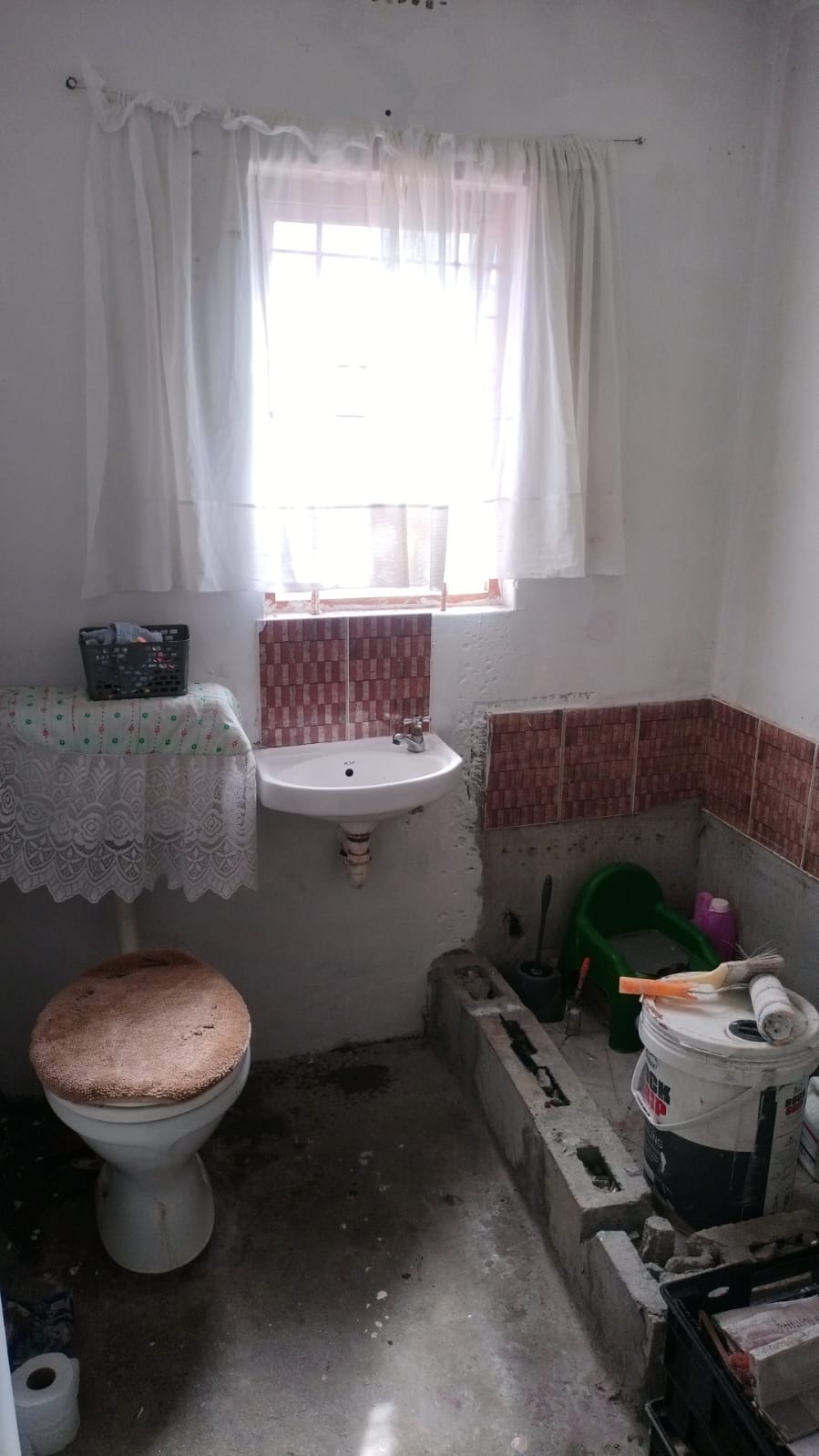 2 Bedroom Property for Sale in Lavender Hill Western Cape